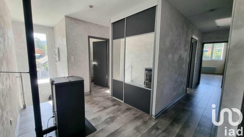 Maison - 238 m² - 6 pièces