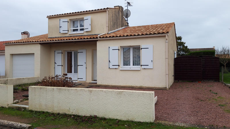 Maison - 85 m² - 4 pièces