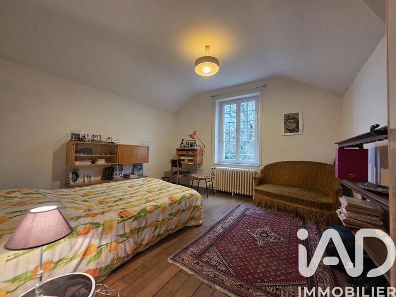 Maison - 162 m² - 6 pièces