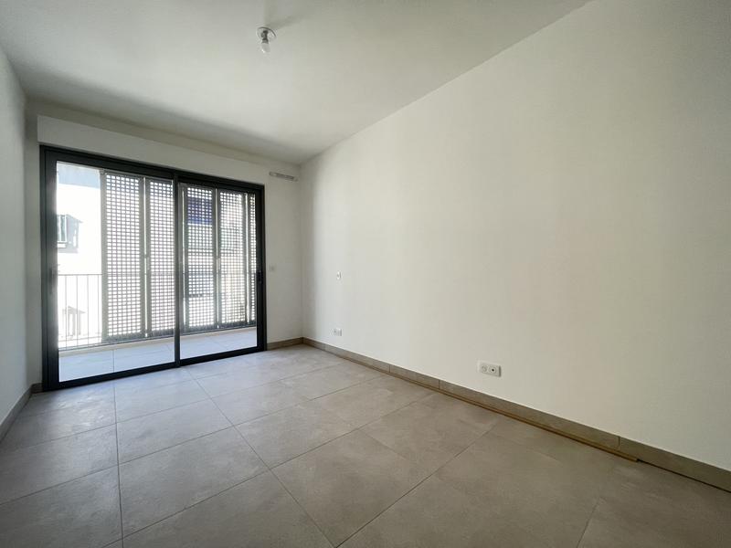 Appartement - 92 m² - 3 pièces