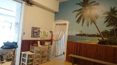 Local commercial - 112 m² - 1 pièce