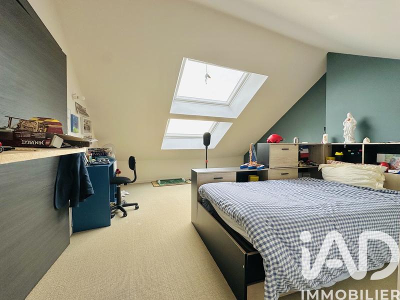 Maison - 216 m² - 12 pièces