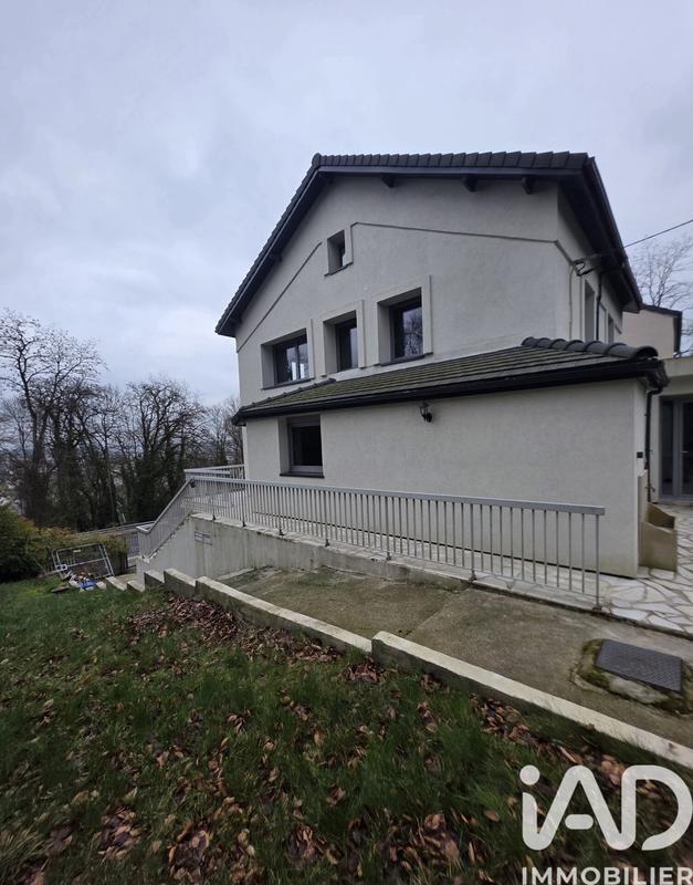 Maison - 139 m² - 5 pièces