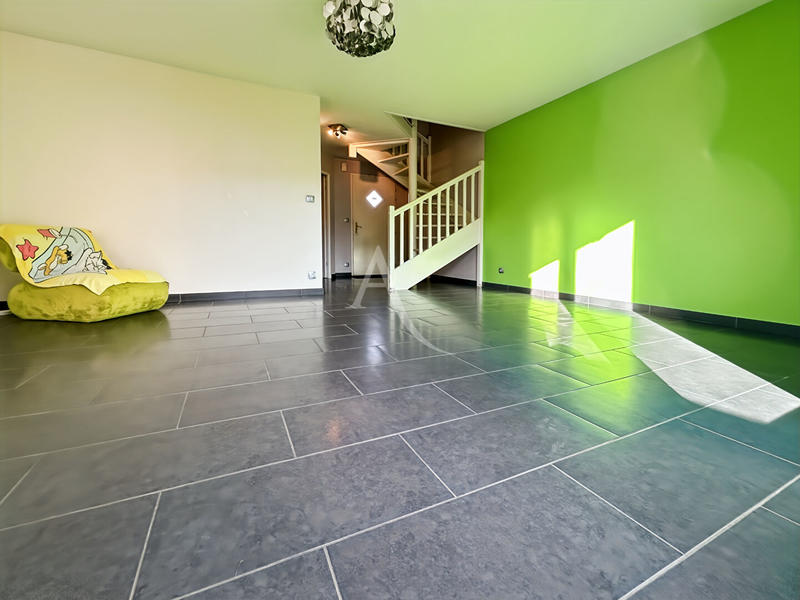 Maison - 86 m² - 4 pièces