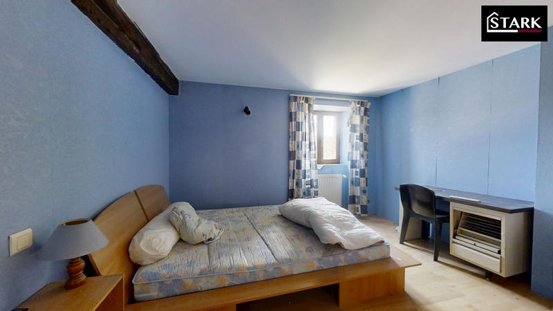 Maison ancienne - 210 m² - 11 pièces