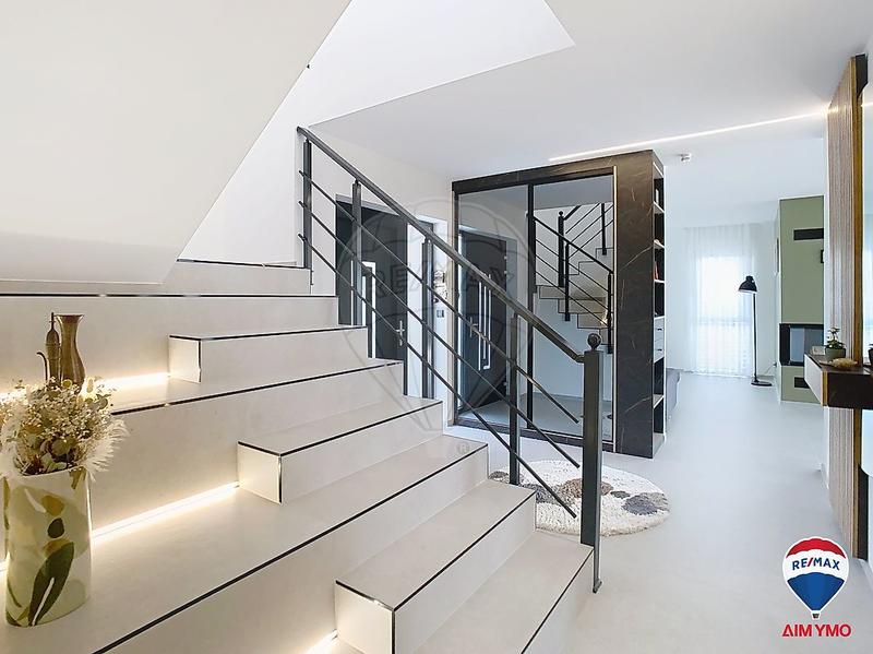 Maison - 149 m² - 5 pièces