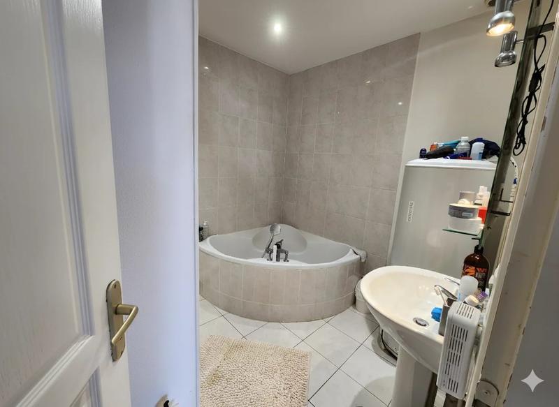 Immeuble mixte - 195 m²