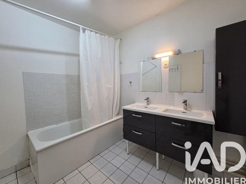 Appartement - 85 m² - 3 pièces