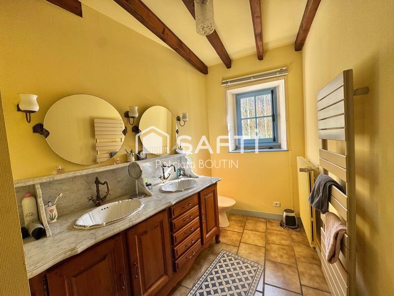 Maison - 192 m² - 7 pièces