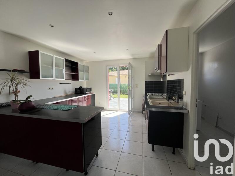 Maison - 94 m² - 5 pièces