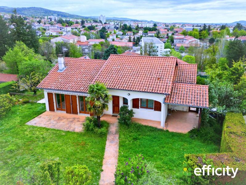 Maison - 191 m² - 7 pièces