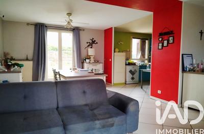 Maison - 104 m² - 6 pièces
