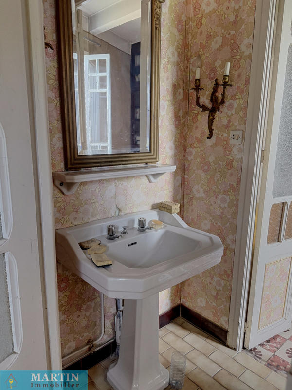 Maison - 95 m² - 5 pièces