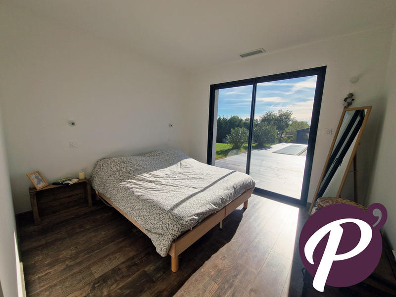 Maison contemporaine - 158 m² - 6 pièces