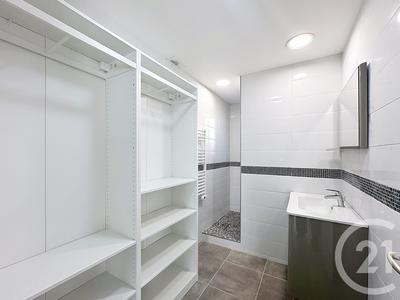 Maison - 87 m² - 5 pièces