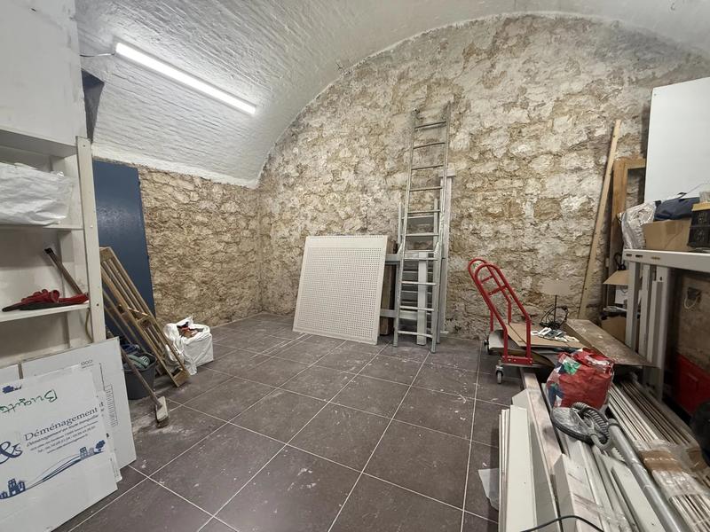 Local commercial - 91 m²