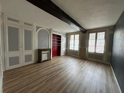 Appartement - 94 m² - 3 pièces