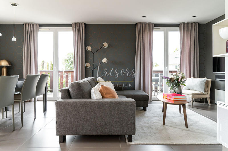 Appartement - 90 m² - 4 pièces