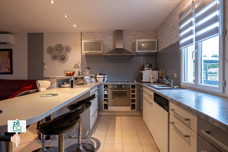 Maison - 110 m² - 6 pièces