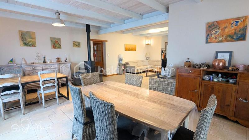 Maison - 152 m² - 6 pièces