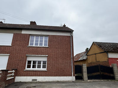 Maison - 86 m² - 5 pièces