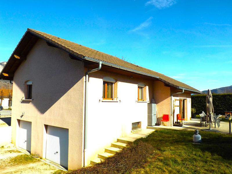 Maison - 105 m² - 4 pièces