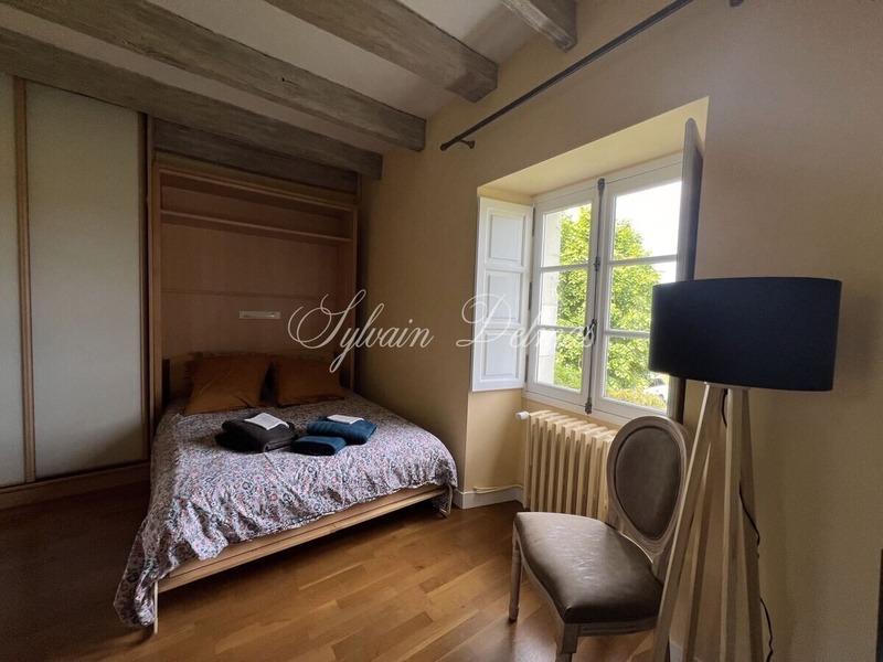 Manoir - 560 m² - 6 pièces