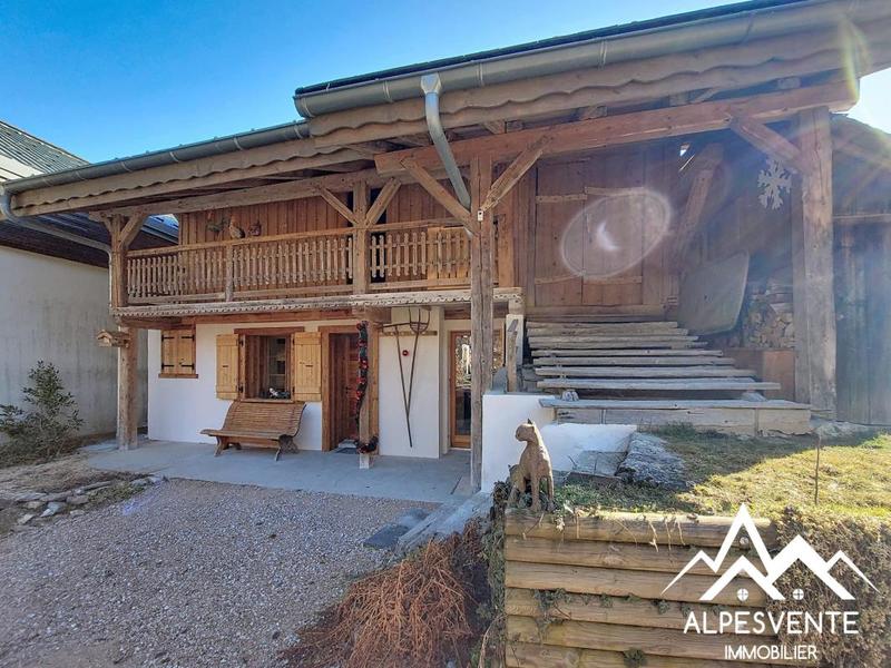 Châlet - 195 m² - 9 pièces