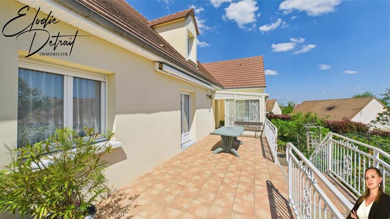 Maison - 147 m² - 7 pièces