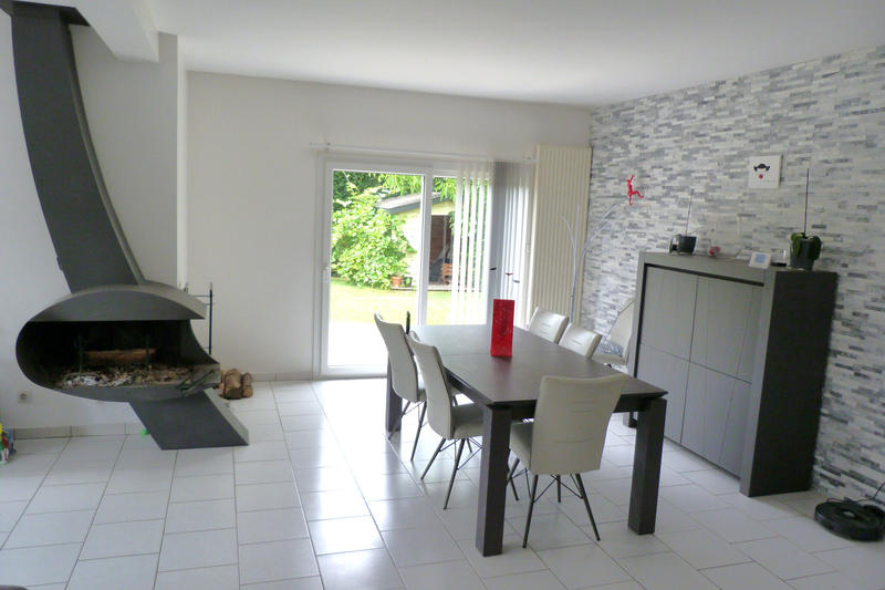 Maison - 132 m² - 8 pièces