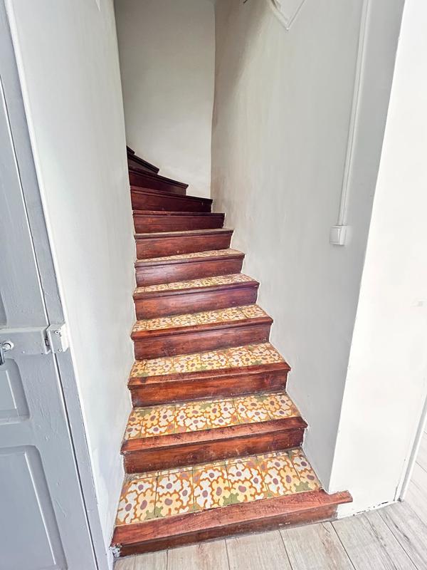 Maison - 181 m² - 9 pièces