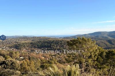 Maison - 217 m² - 7 pièces