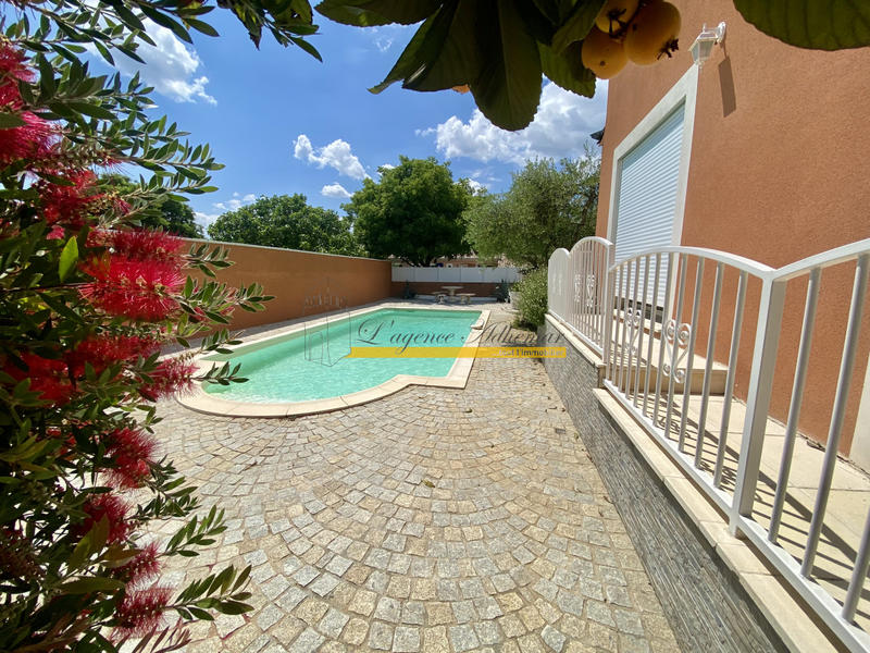 Maison - 174 m² - 6 pièces