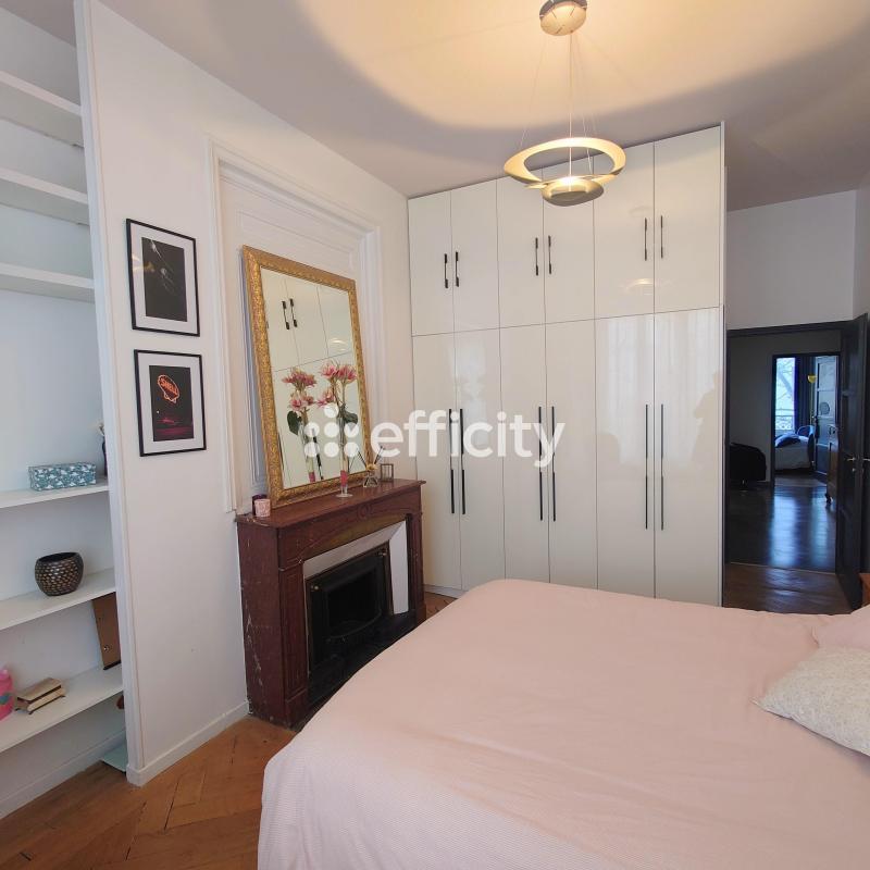 Appartement - 156 m² - 5 pièces