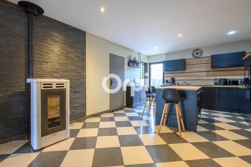 Maison - 136 m² - 4 pièces