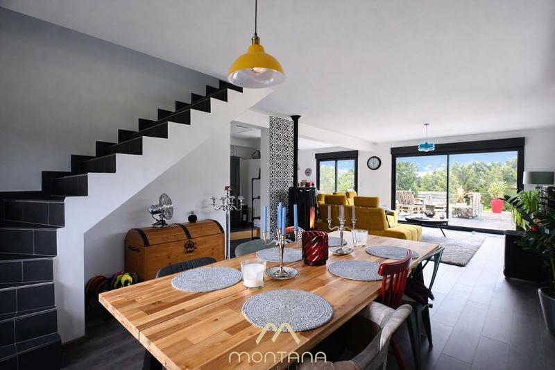 Maison contemporaine - 114 m² - 4 pièces