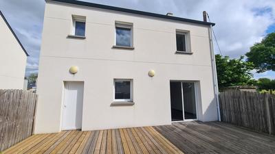 Maison - 89 m² - 4 pièces