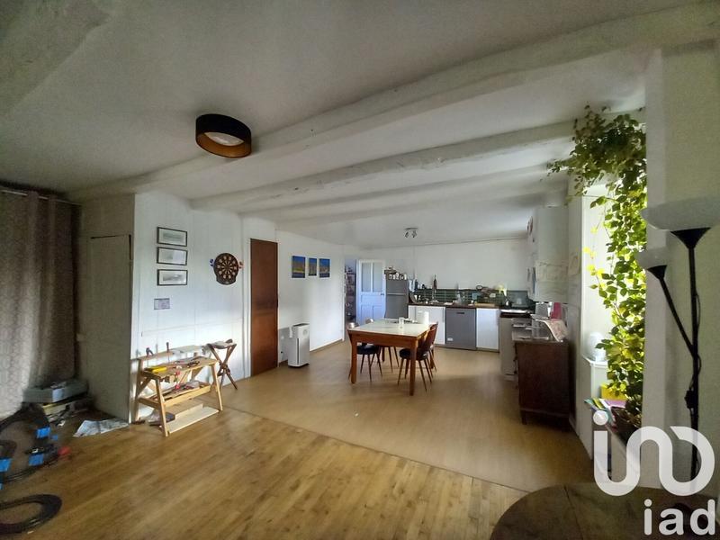 Immeuble - 211 m² - 7 pièces