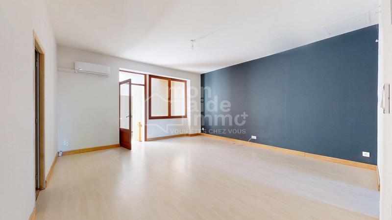 Local commercial - 225 m²