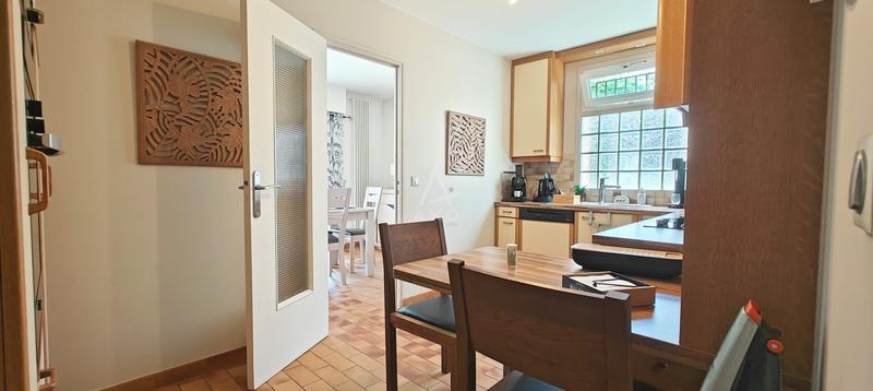 Maison contemporaine - 140 m² - 6 pièces