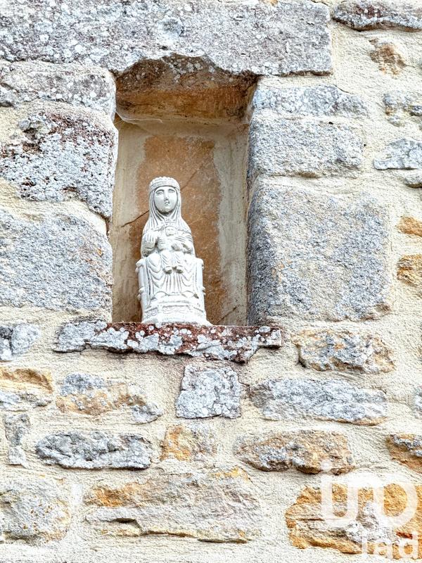 Maison - 326 m² - 11 pièces