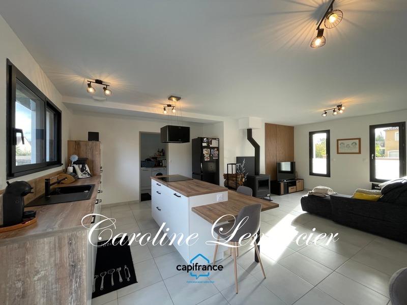 Maison - 98 m² - 4 pièces