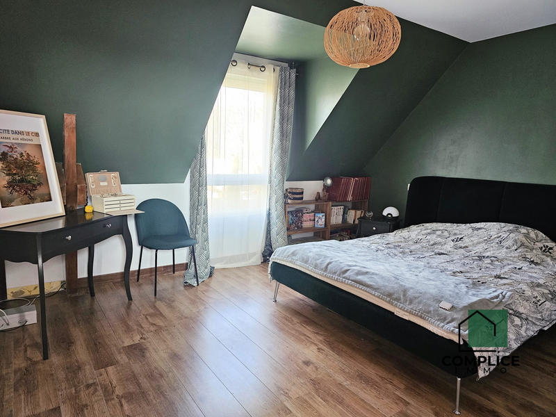 Maison traditionnelle - 150 m² - 5 pièces