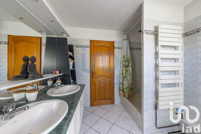 Maison - 155 m² - 7 pièces