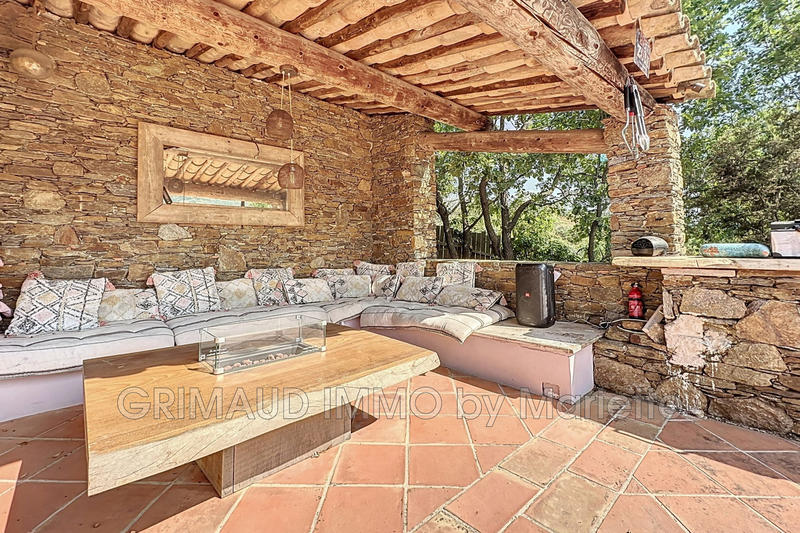 Villa - 280 m² - 10 pièces