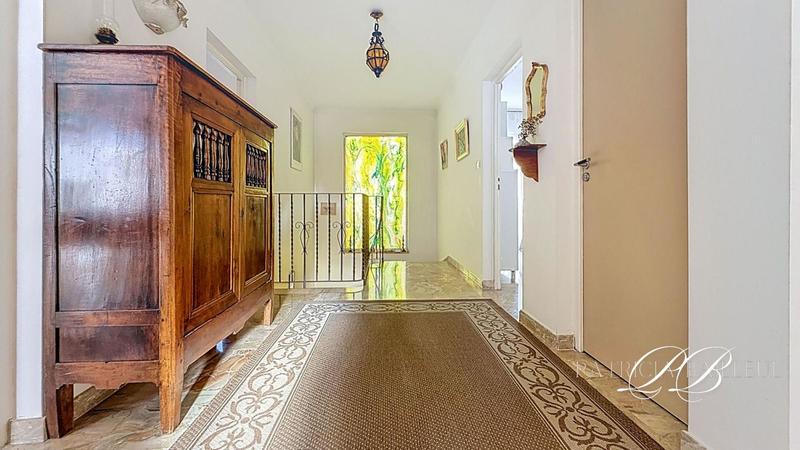 Maison - 145 m² - 5 pièces