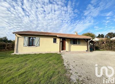 Maison - 92 m² - 5 pièces