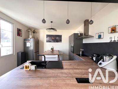 Maison - 80 m² - 3 pièces