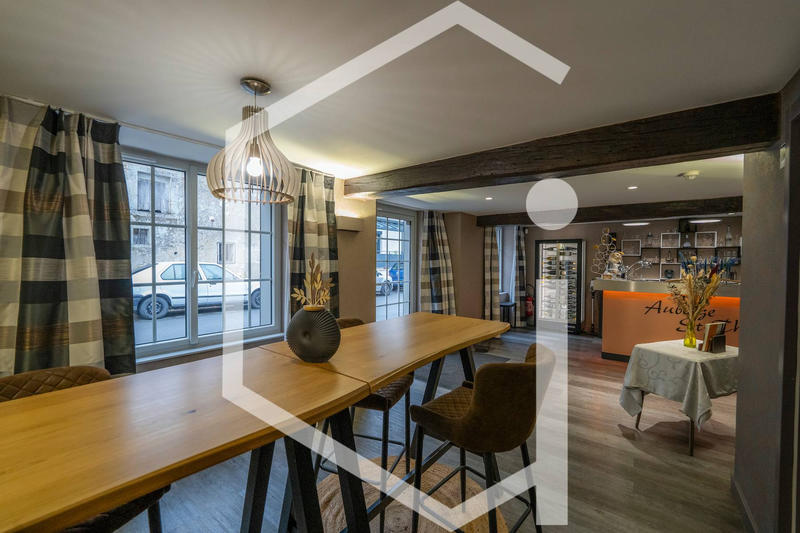 Fonds de commerce - Magasins - 180 m²