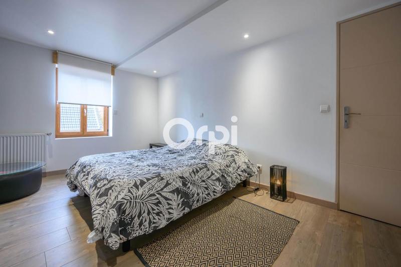 Maison - 225 m² - 6 pièces